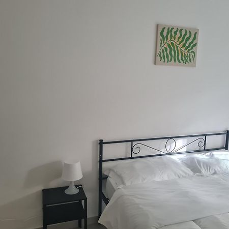 Milanohome2 Номер фото