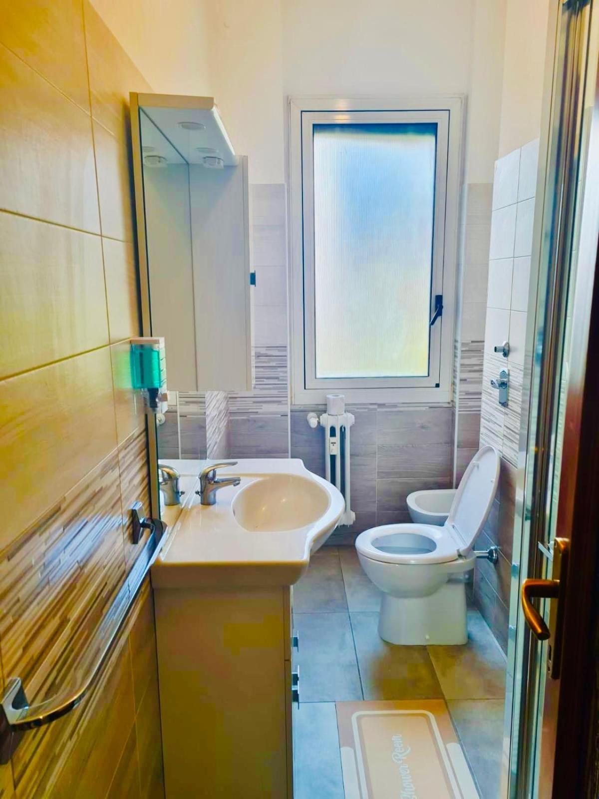 Milanohome2 Номер фото
